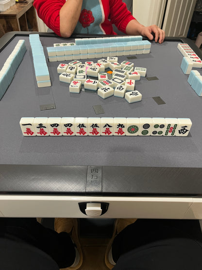 T350  高级灰星光白 42 号 内扣玻璃盖板 + 4 x 四方城811 皮革专用棋牌椅 包邮价格